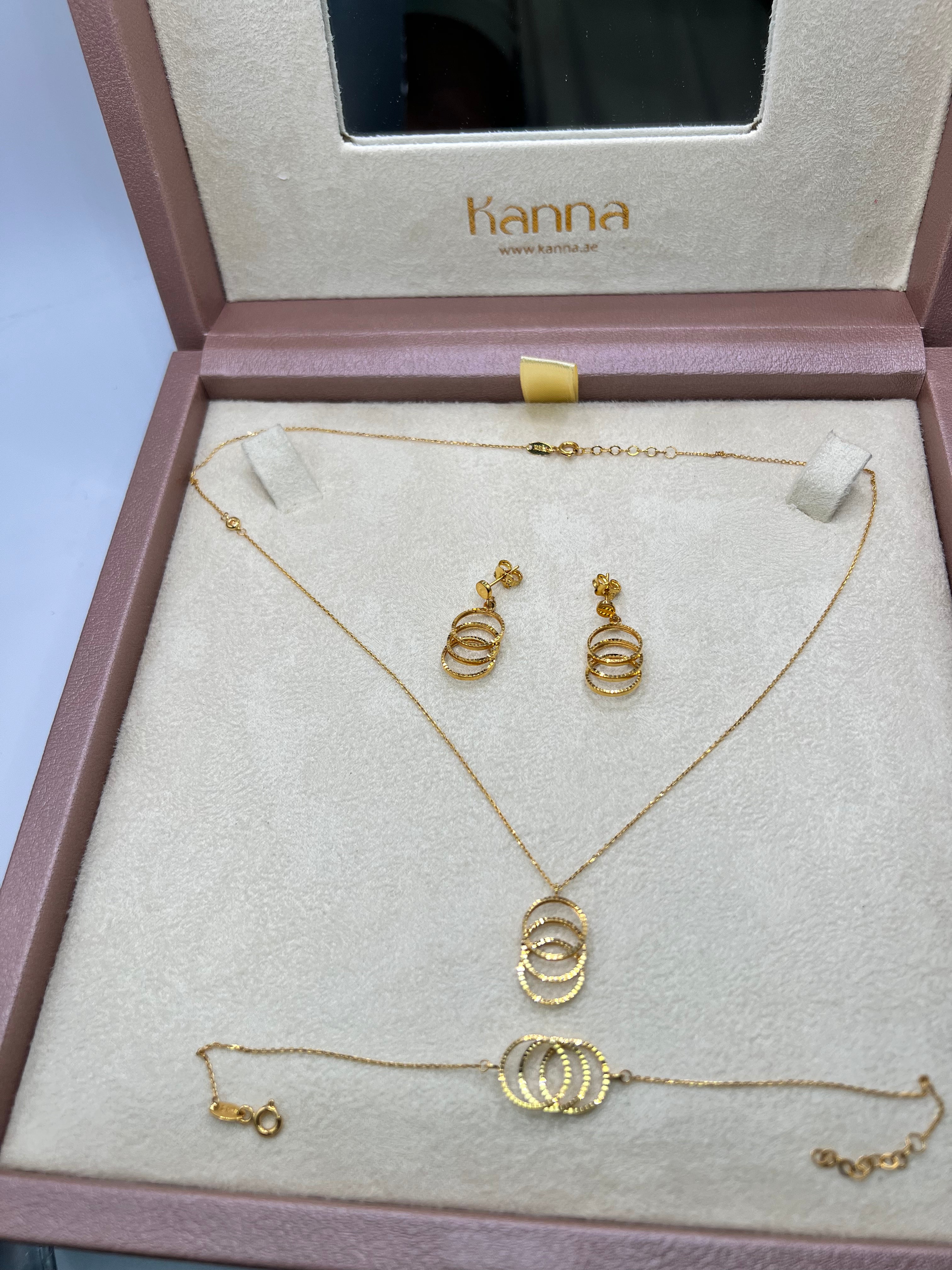 Necklace full set 18 karat